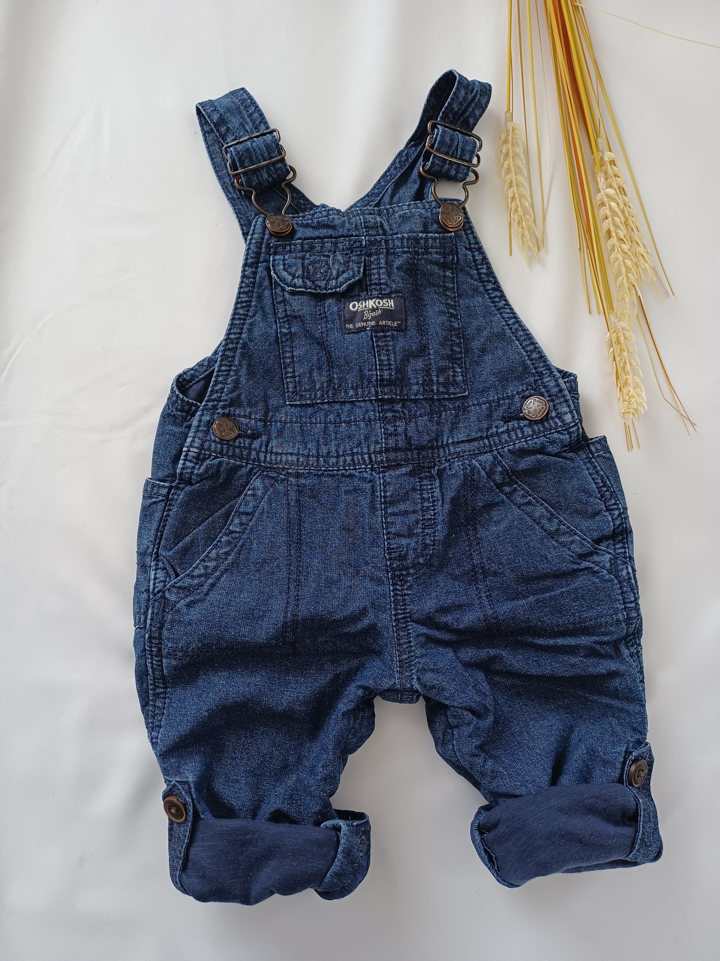 Salopette OshKosh 9 mois