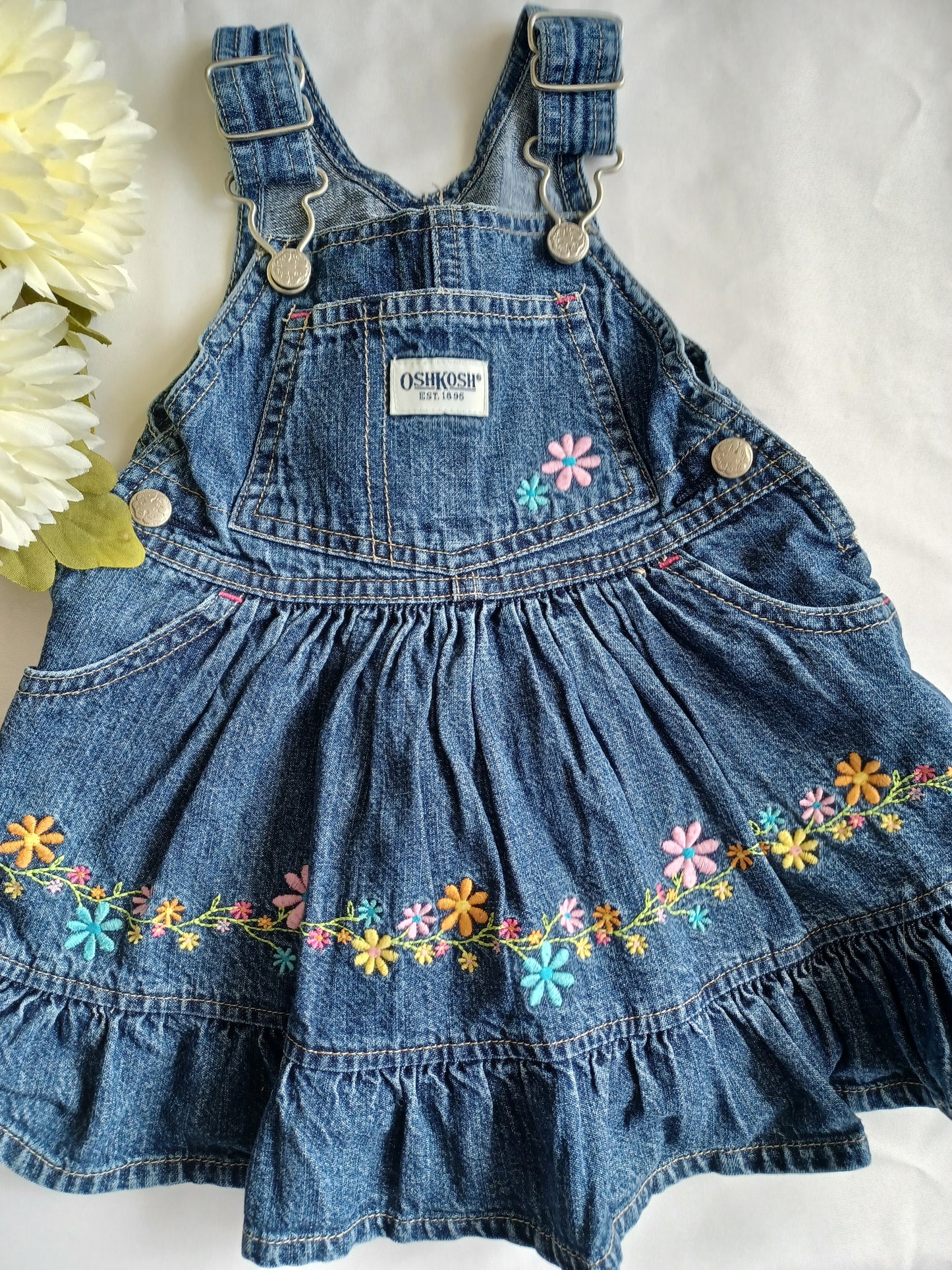 Robe OshKosh 12 mois